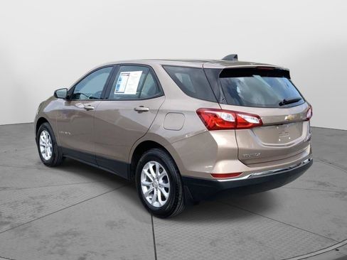 Used 2018 Chevrolet Equinox LS w/ LPO, Protection Package AWD/4WD image 5