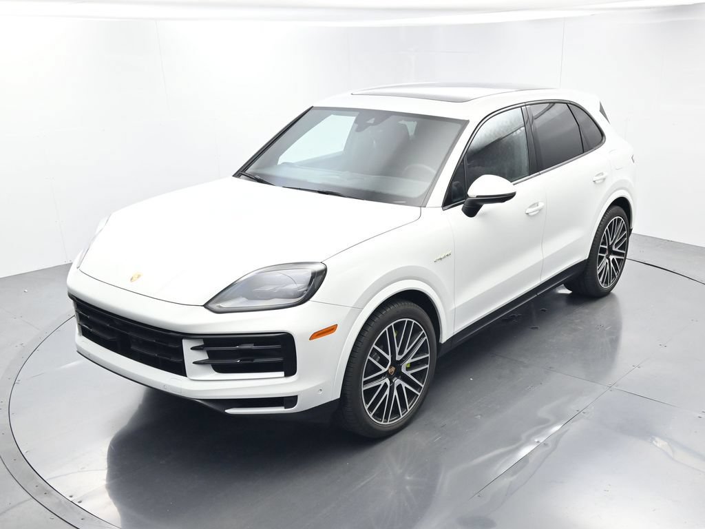 Certified 2026 Porsche Cayenne E-Hybrid AWD/4WD image 30