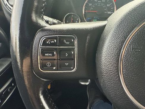 Used 2015 Jeep Wrangler Rubicon w/ Dual Top Group image 27