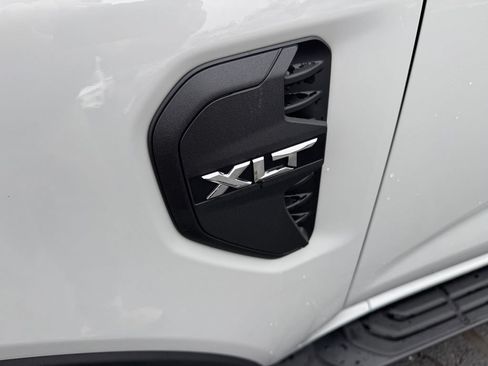 Used 2026 Ford Ranger XLT w/ Equipment Group 301A High AWD/4WD image 11