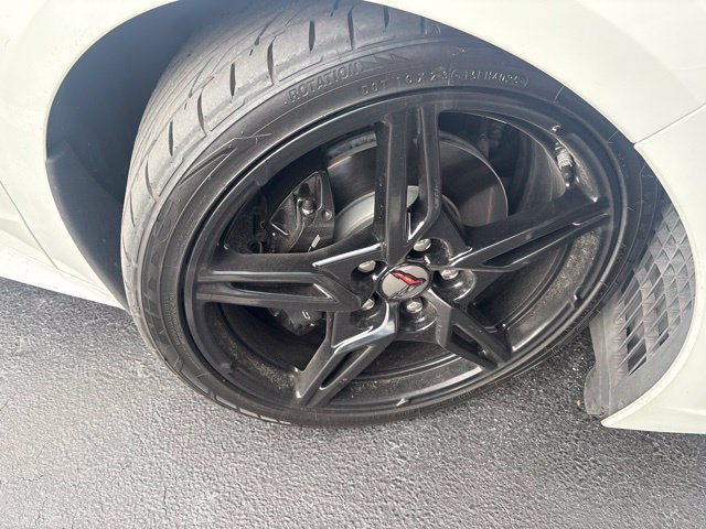 Used 2023 Chevrolet Corvette Stingray Coupe w/ 1LT RWD image 4
