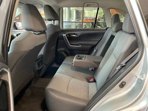 Certified 2025 Toyota RAV4 XLE AWD/4WD image 20