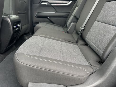 Certified 2025 GMC Acadia Elevation image 21