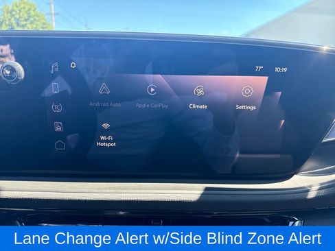Used 2024 Buick Envista Sport Touring w/ Convenience I Package FWD image 21