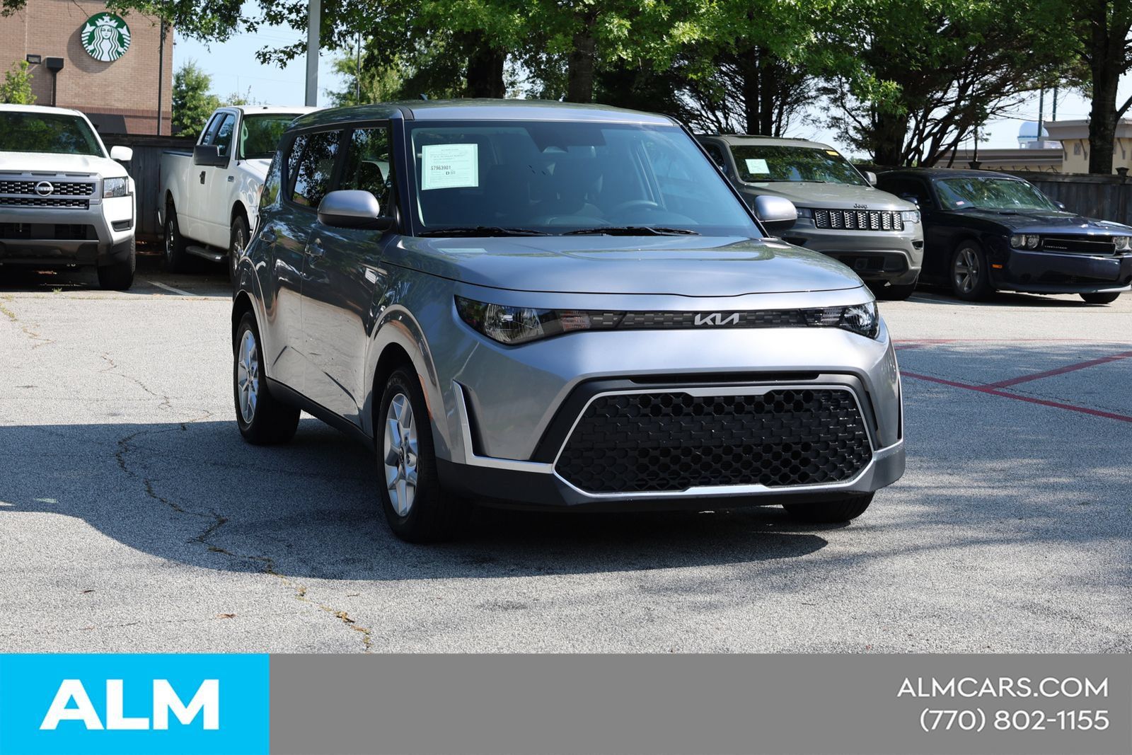 Used 2025 Kia Soul LX w/ LX Technology Package FWD image 5