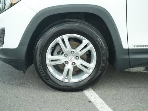Used 2019 GMC Terrain SLE FWD image 10