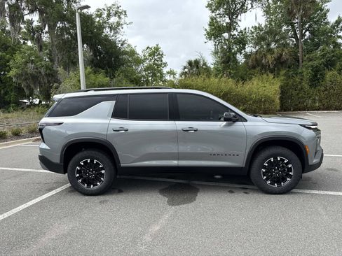 New 2026 Chevrolet Traverse Z71 w/ Driver Confidence Package AWD/4WD image 2