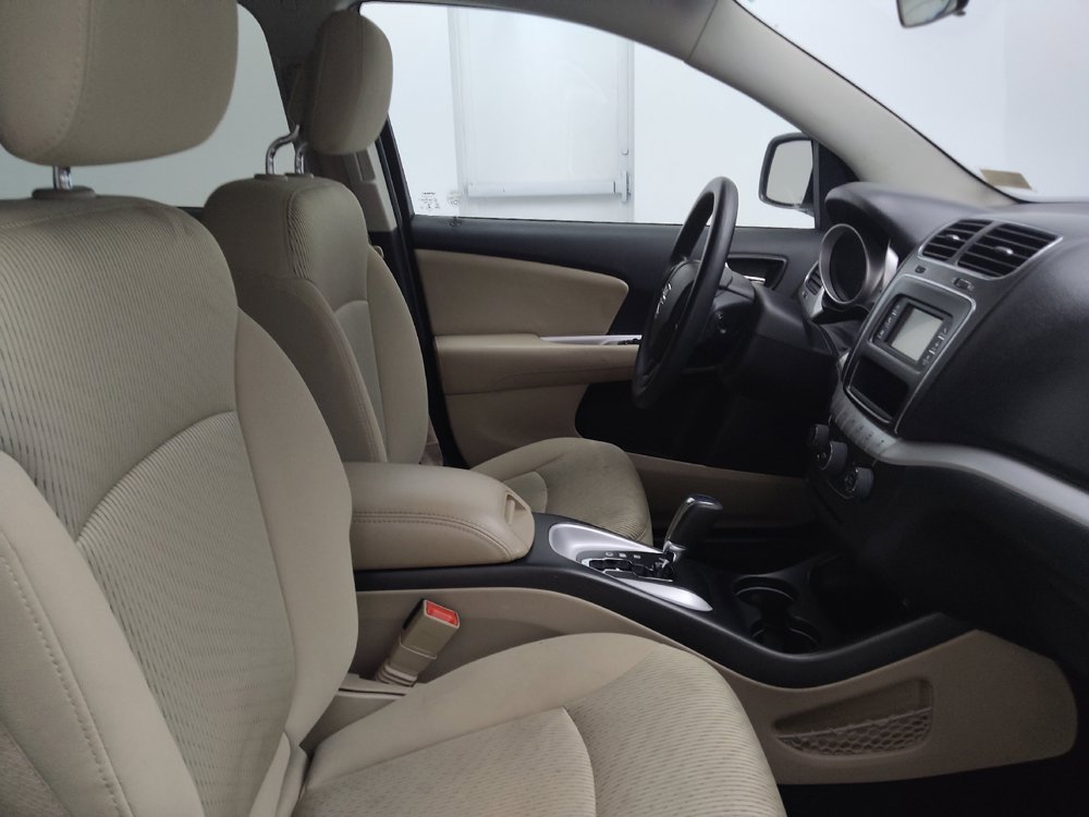 Used 2016 Dodge Journey SXT w/ Comfort/Convenience Group FWD image 21