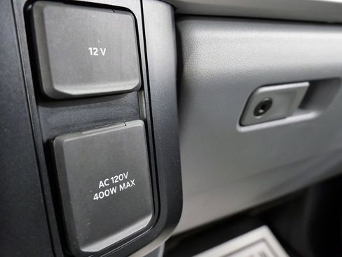 Used 2024 Ford F250 XLT w/ Black Appearance Package AWD/4WD image 32