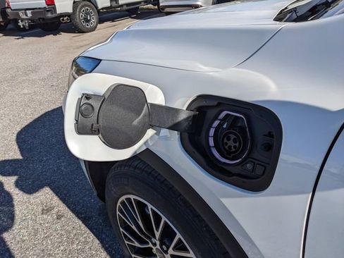 New 2026 Ford Escape SE w/ PHEV Premium Package image 10