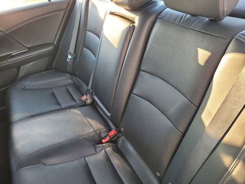 Used 2017 Honda Accord EX-L image 13