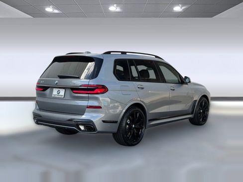 New 2027 BMW X7 xDrive40i w/ Executive Package AWD/4WD image 9