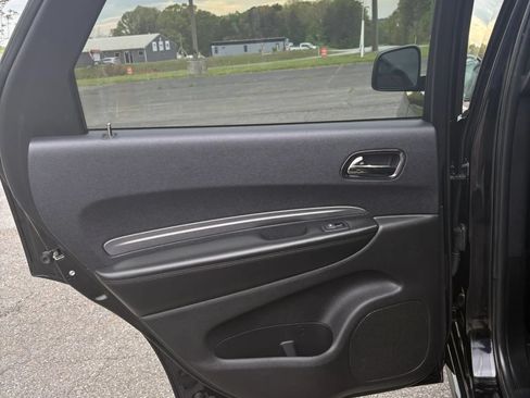 Used 2019 Dodge Durango GT AWD/4WD image 35