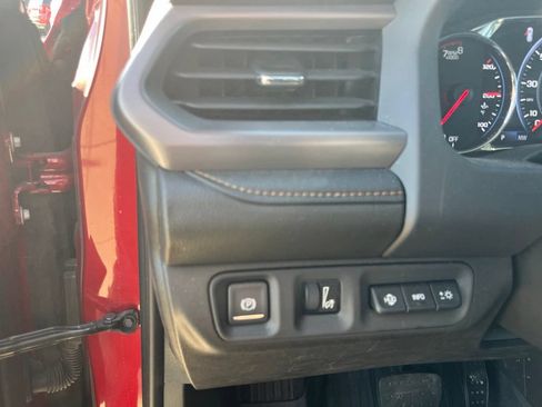 Used 2023 GMC Acadia AT4 w/ Technology Package AWD/4WD image 13