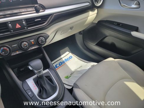 Used 2023 Kia Forte LXS w/ LXS Technology Package image 24