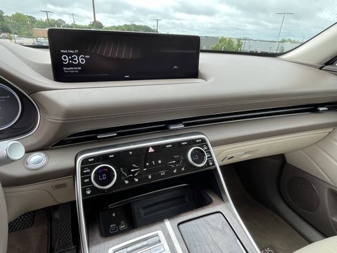 Used 2022 Genesis GV80 3.5T Advanced + AWD/4WD image 25