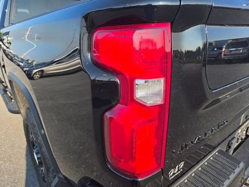 Used 2024 Chevrolet Silverado 2500 LTZ w/ LTZ Plus Package AWD/4WD image 14