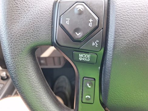 Used 2023 Toyota Tacoma SR AWD/4WD image 22