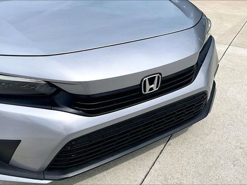 Used 2022 Honda Civic Sport image 27