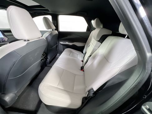 Used 2023 Lexus RX 350 Premium w/ Accessory Package AWD/4WD image 24