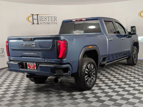 Used 2025 GMC Sierra 2500 Denali Ultimate image 7