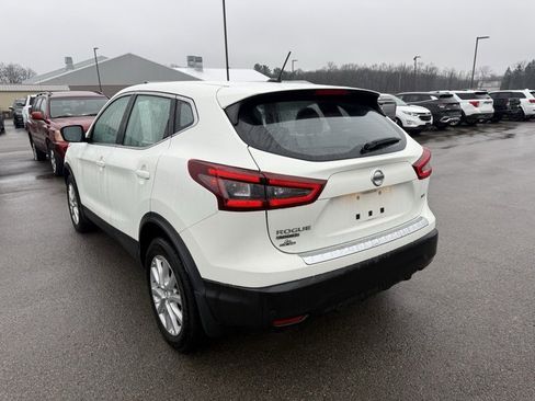 Used 2021 Nissan Rogue Sport S image 8