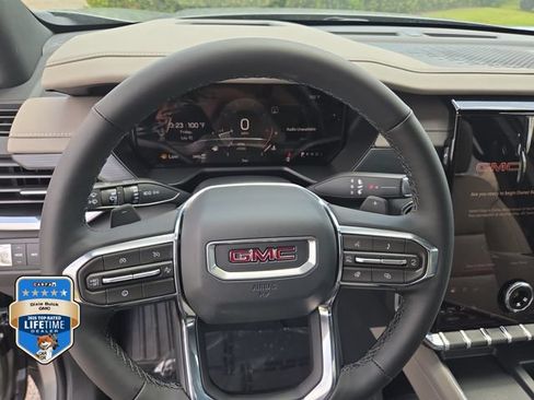 New 2026 GMC Acadia Elevation w/ Black Edition AWD/4WD image 24
