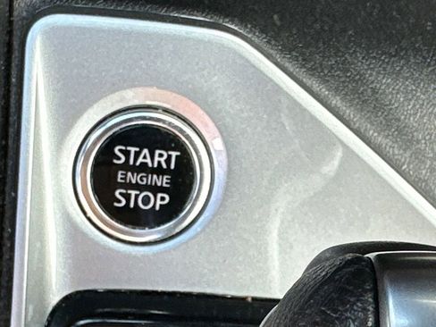 Used 2025 Nissan Altima 2.5 SV image 31