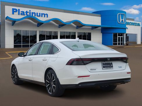 New 2026 Honda Accord Touring image 5