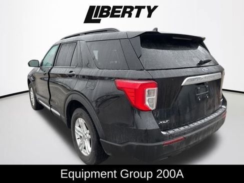 Certified 2023 Ford Explorer XLT image 6