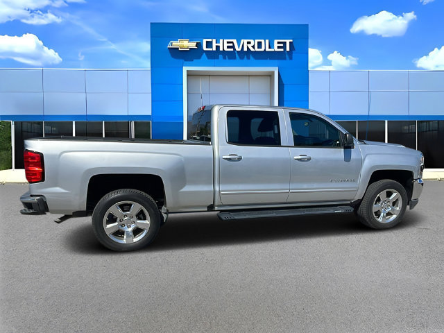 Used 2017 Chevrolet Silverado 1500 LT w/ Max Trailering Package RWD image 2