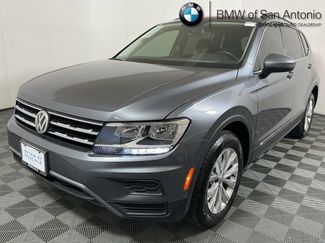 Used 2018 Volkswagen Tiguan SEL image 1