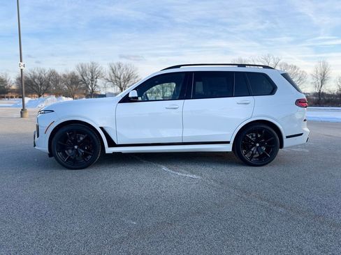 New 2026 BMW X7 xDrive40i w/ M Sport Package image 3