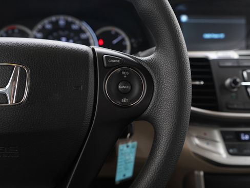 Used 2014 Honda Accord LX image 24
