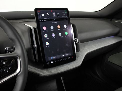 New 2026 Volvo EX30 Cross Country Ultra image 6