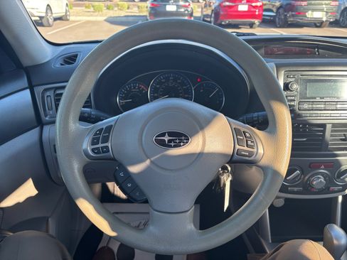 Used 2012 Subaru Forester 2.5X Premium w/ All-Weather Pkg image 9