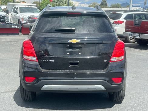 Used 2020 Chevrolet Trax LT w/ LT Convenience Package AWD/4WD image 6