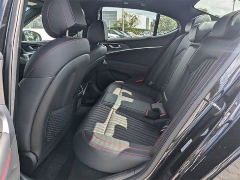 Used 2025 Genesis G70 2.5T w/ Sport Prestige Package image 12