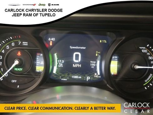 Used 2025 Jeep Wrangler Sahara w/ Safety Group AWD/4WD image 18