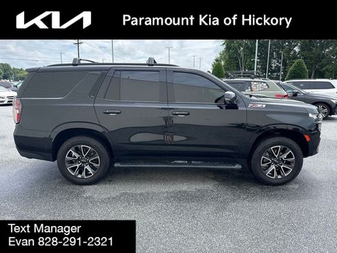 Used 2022 Chevrolet Tahoe Z71 w/ Luxury Package AWD/4WD image 8