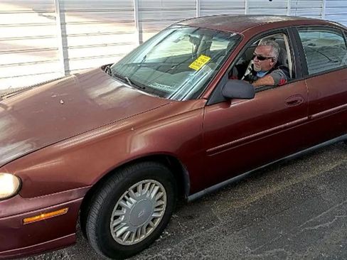 Used 2003 Chevrolet Malibu V6 image 1