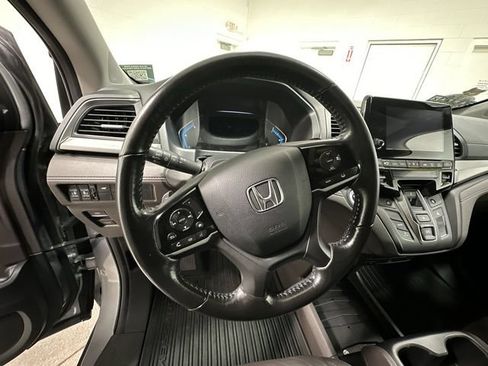 Used 2019 Honda Odyssey EX-L image 18