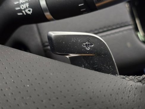 Used 2022 Land Rover Range Rover Evoque R-Dynamic SE image 31