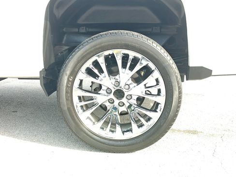 Used 2018 Chevrolet Silverado 1500 Custom w/ Rally 1 Edition RWD image 29