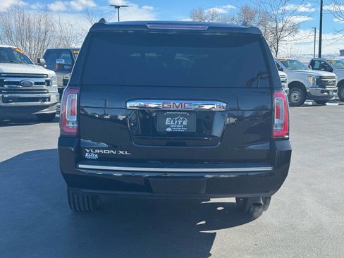 Used 2020 GMC Yukon XL Denali w/ Denali Ultimate Package image 7