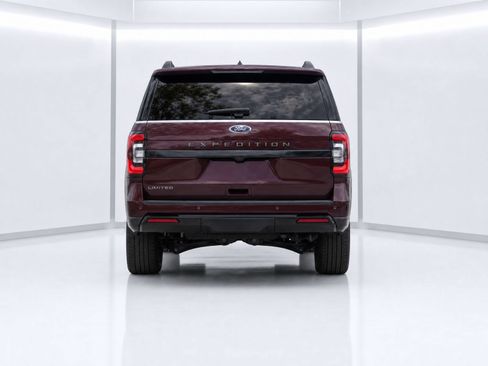 Used 2024 Ford Expedition Limited RWD image 7