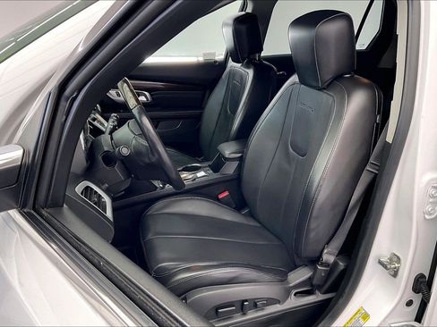 Used 2016 GMC Terrain Denali image 17