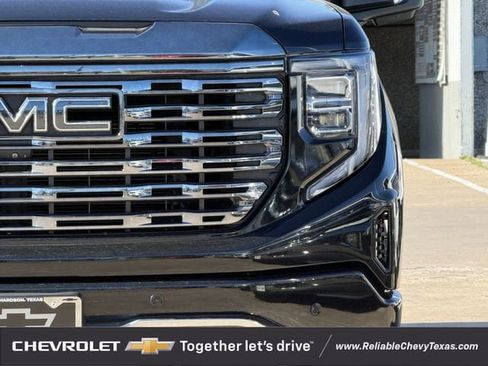 Used 2023 GMC Sierra 1500 Denali Ultimate image 4