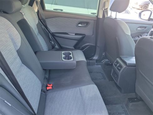 Certified 2023 Nissan Rogue SV image 19