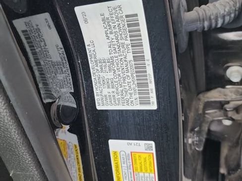 Used 2023 Honda Civic LX image 30